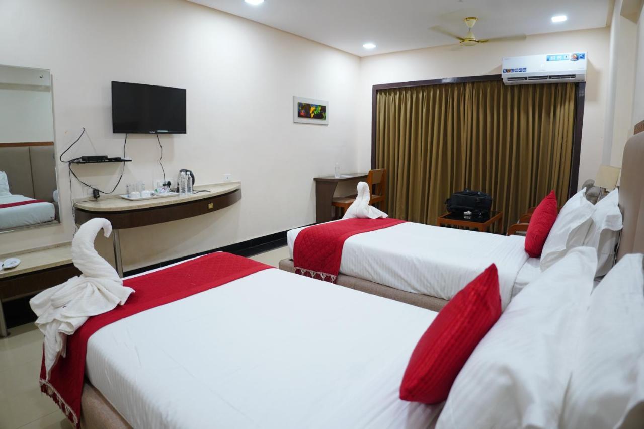 Hotel Grand Nagarjuna By Konark Hotels Guntur Luaran gambar