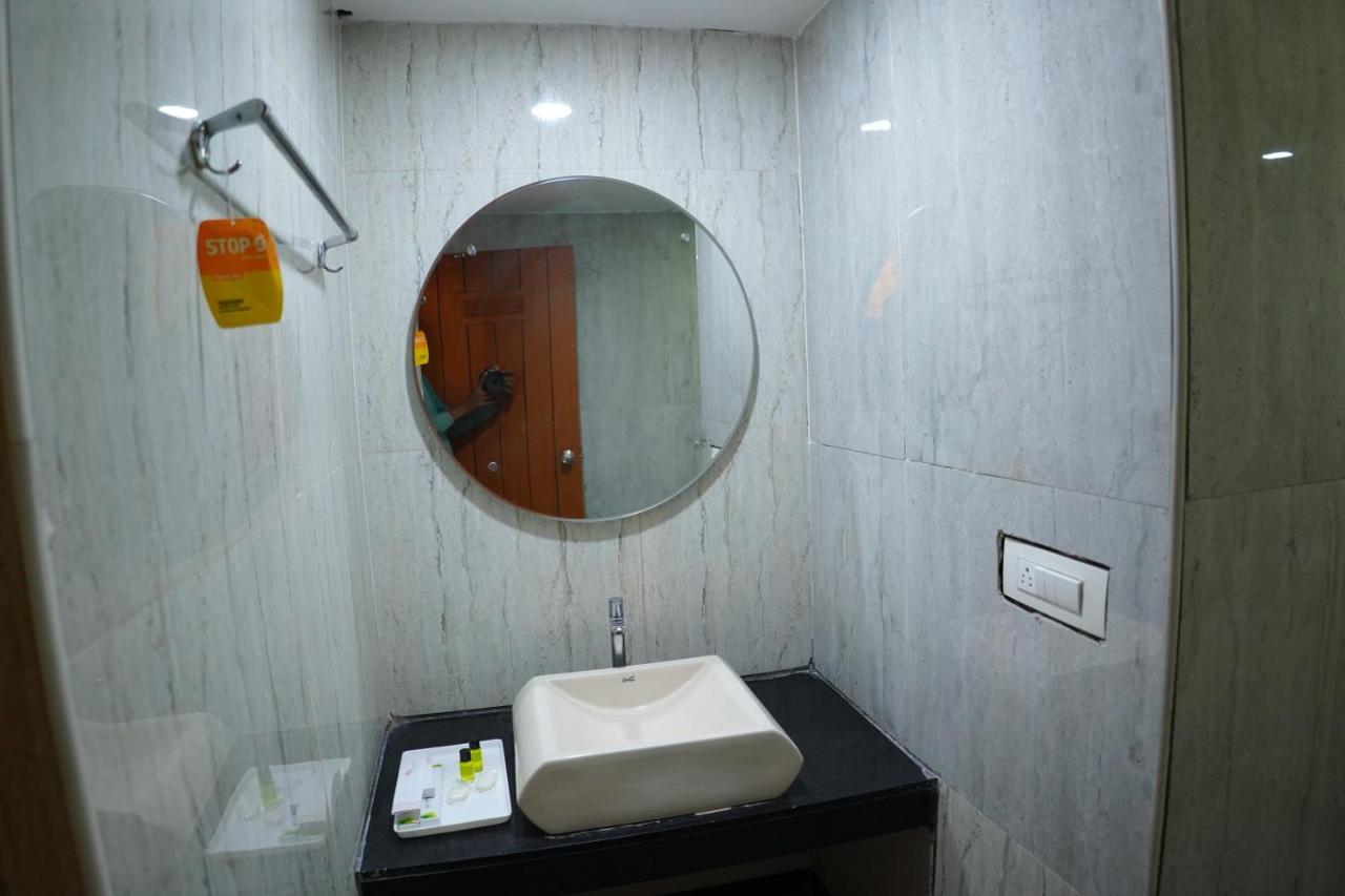 Hotel Grand Nagarjuna By Konark Hotels Guntur Luaran gambar