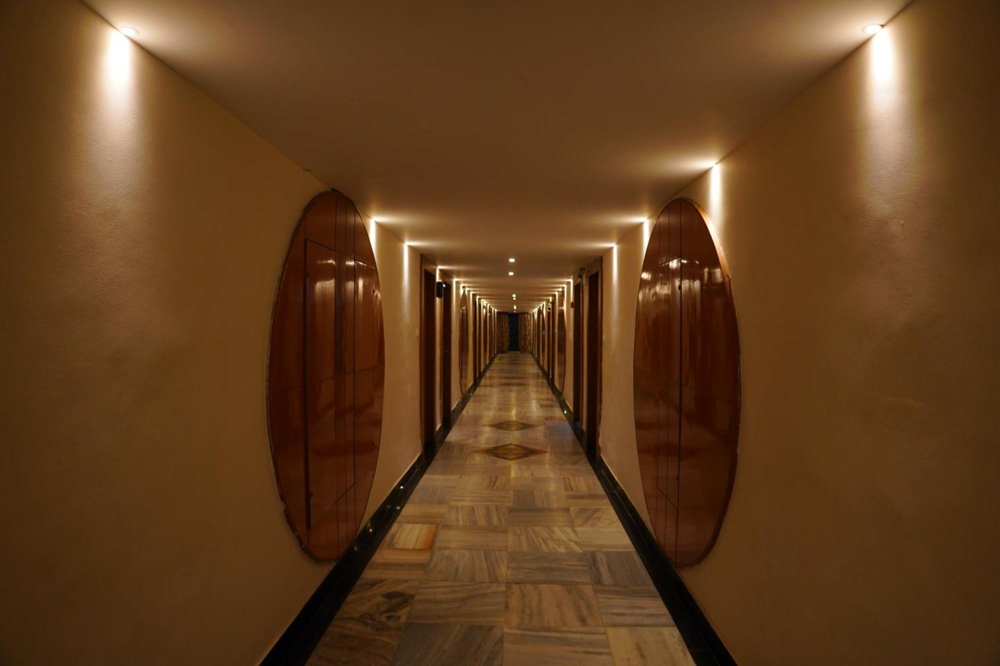 Hotel Grand Nagarjuna By Konark Hotels Guntur Luaran gambar